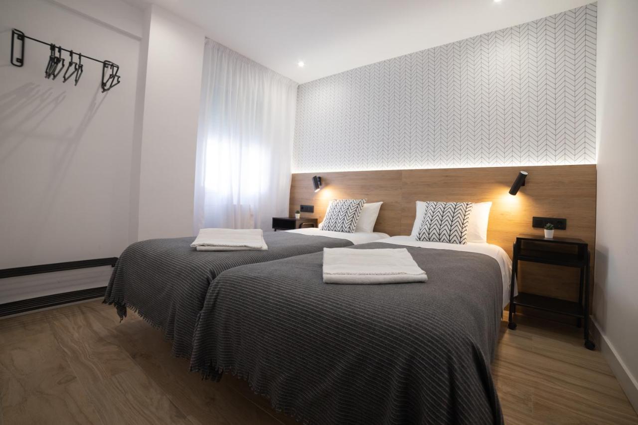 Apartamento Logrono Plaza Ayuntamiento ภายนอก รูปภาพ