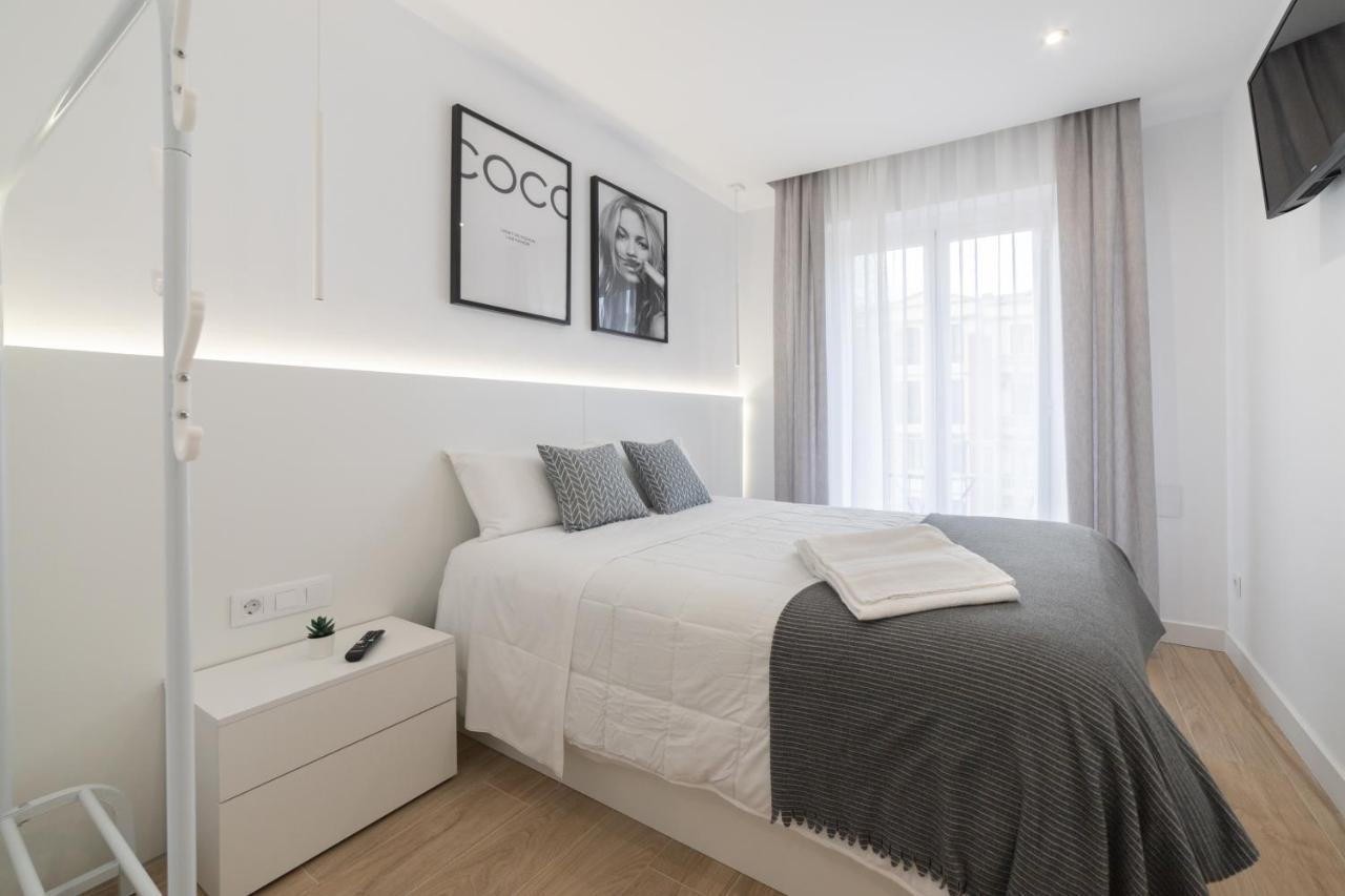 Apartamento Logrono Plaza Ayuntamiento ภายนอก รูปภาพ